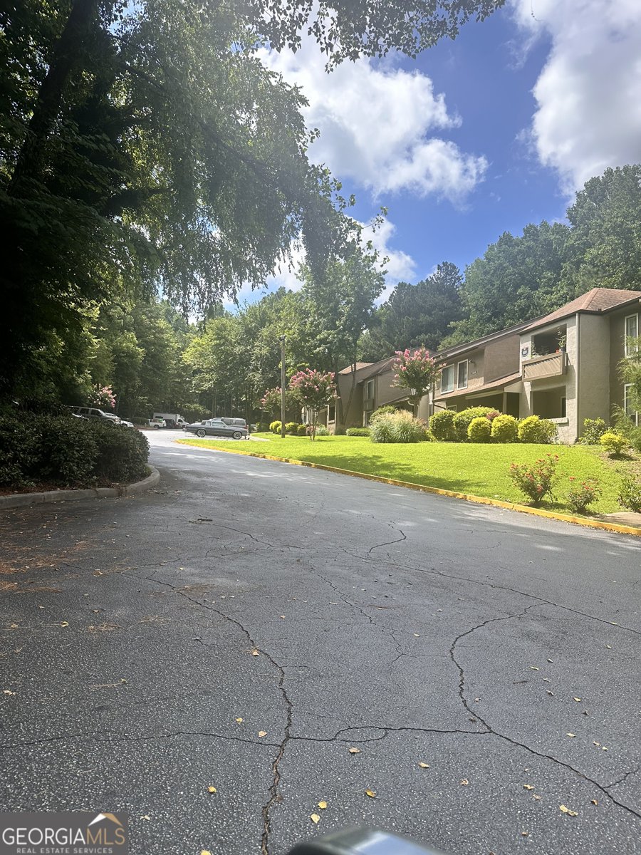 435 Seasons Parkway Norcross - 9