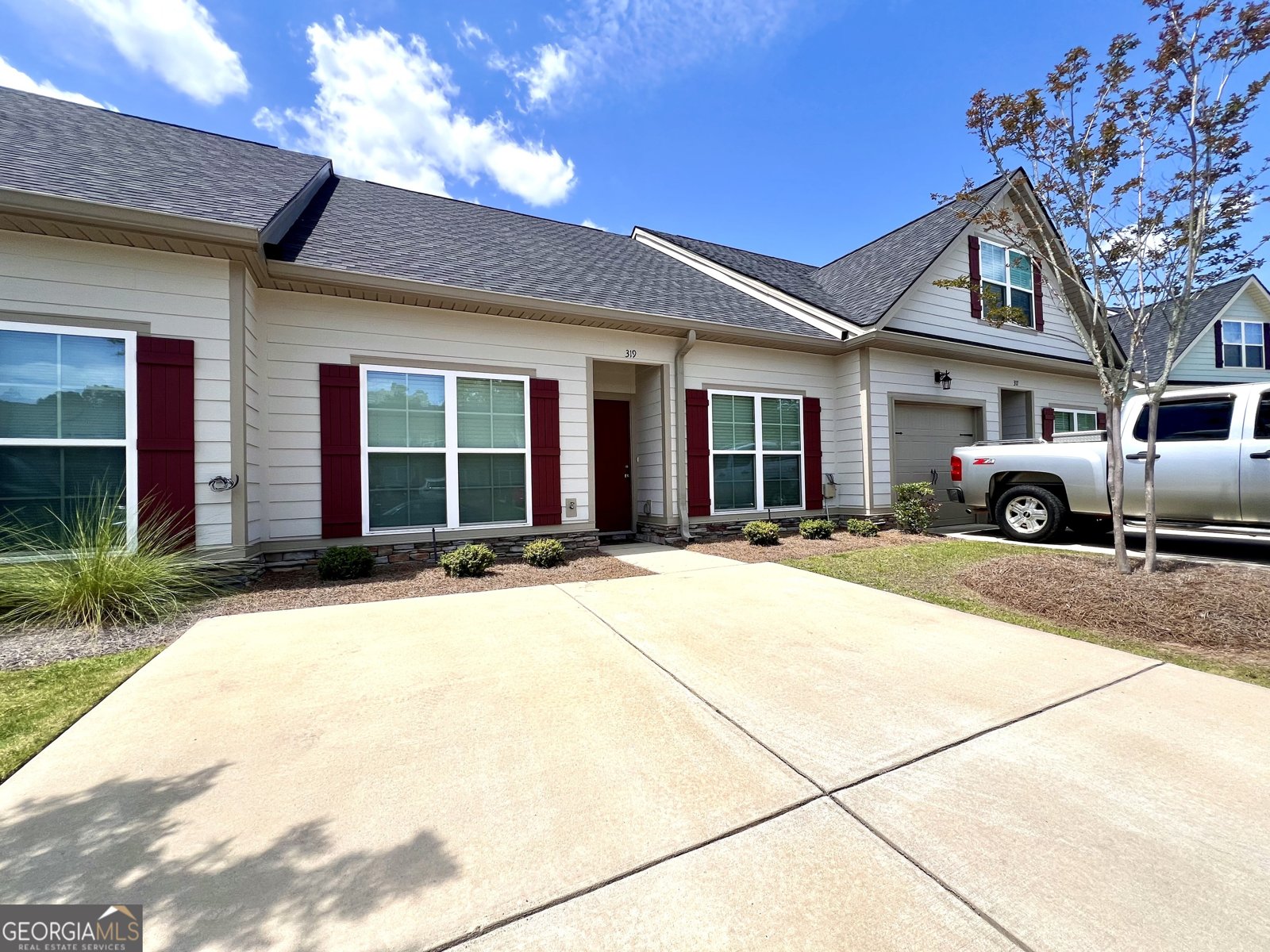 319 Bordeaux Drive Thomson - 3