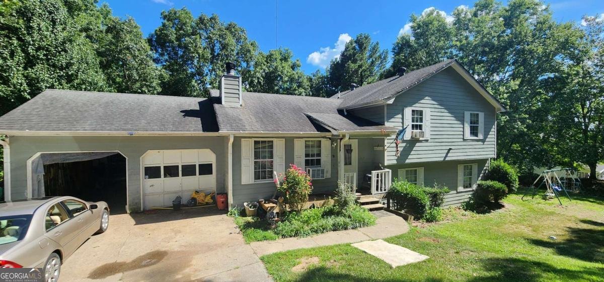4398 Ridge Court Loganville - 2