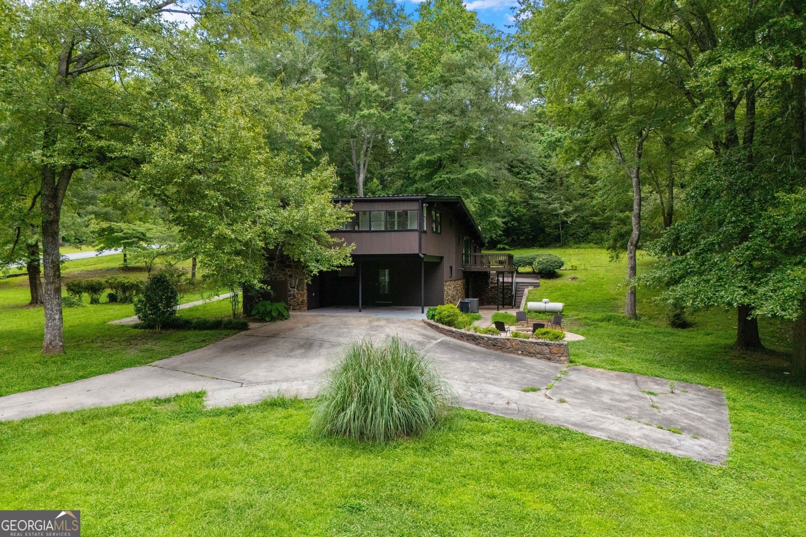 703 Laurel Street Bremen - 3