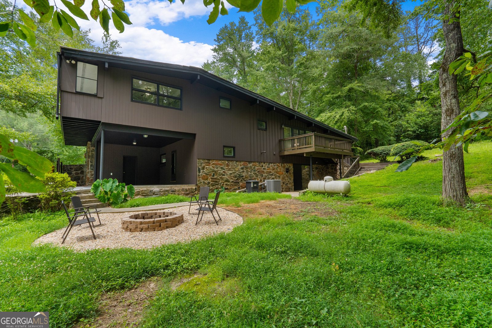 703 Laurel Street Bremen - 6