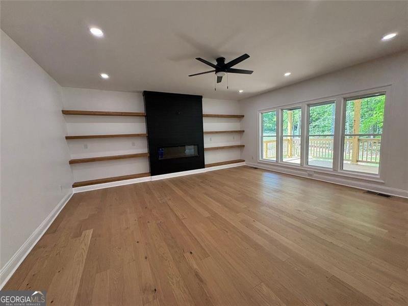 409 SAINT SURREY ELLENWOOD - 6