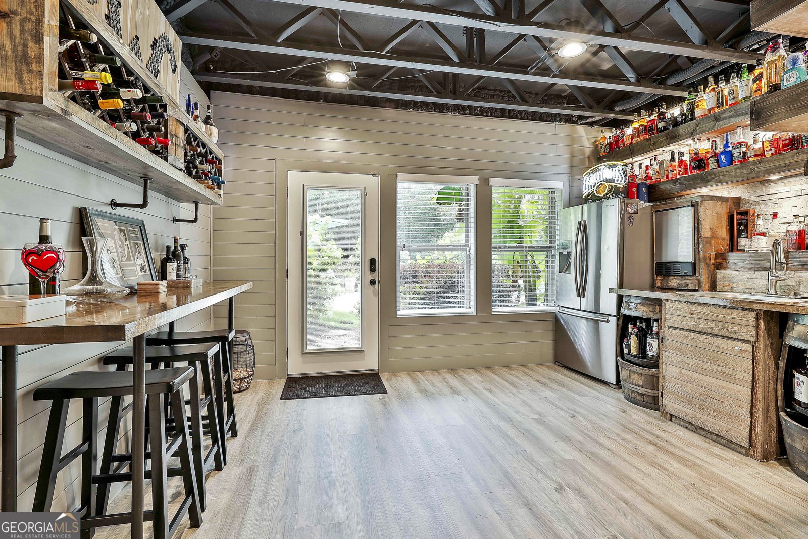150 Seals Road Dallas - 37