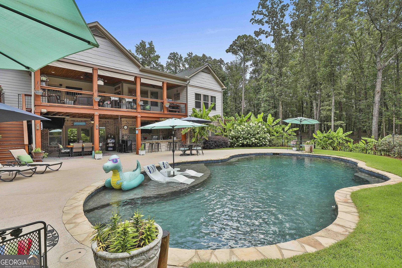 150 Seals Road Dallas - 66