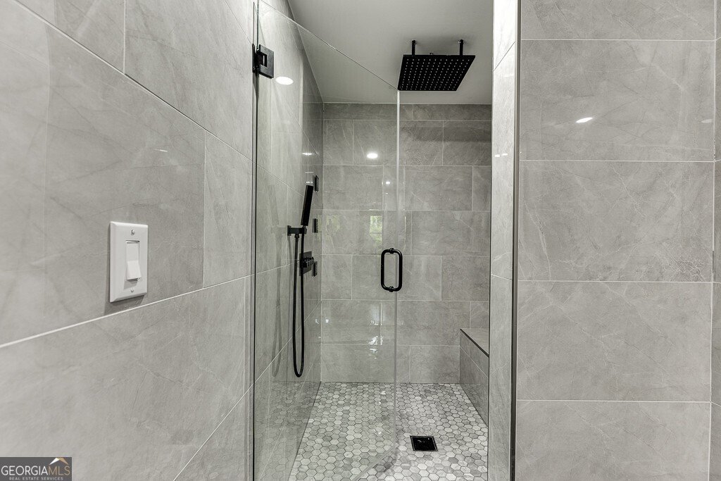 1423 Lynford Drive Atlanta - 19