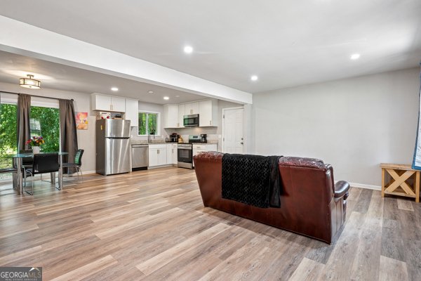 2731 Lynn Court Ellenwood - 4