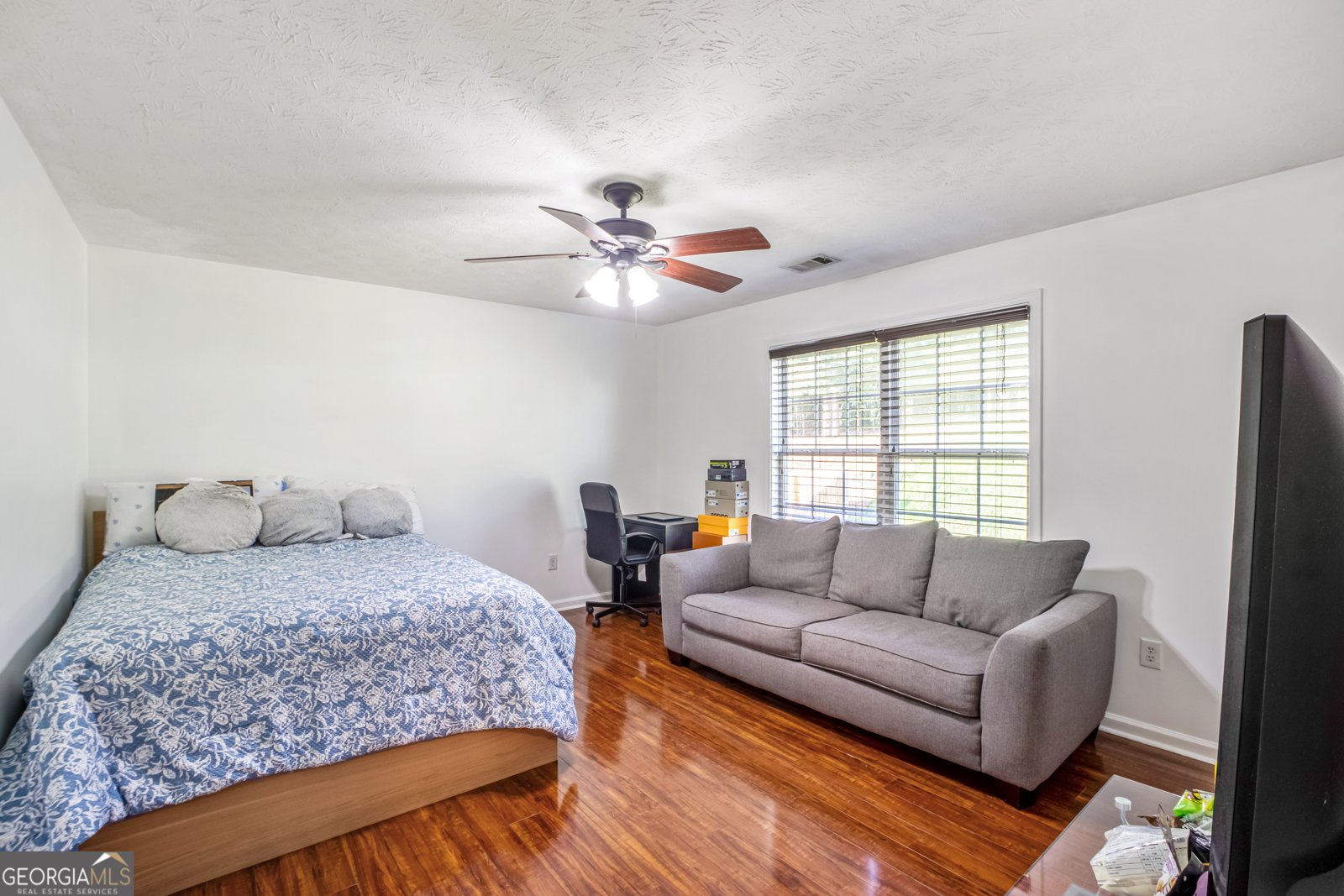 3266 Bridle Brook Drive Auburn - 3