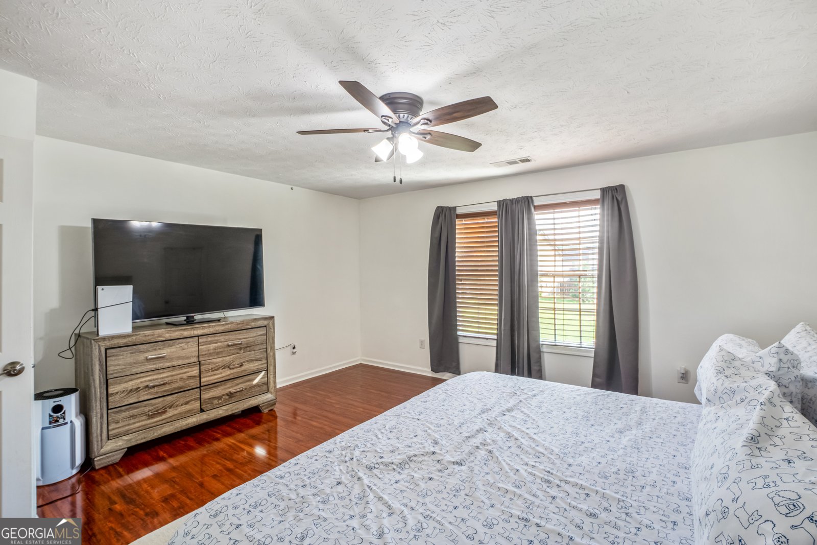 3266 Bridle Brook Drive Auburn - 6