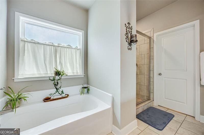 4449 HIGHLAND GATE Gainesville - 28