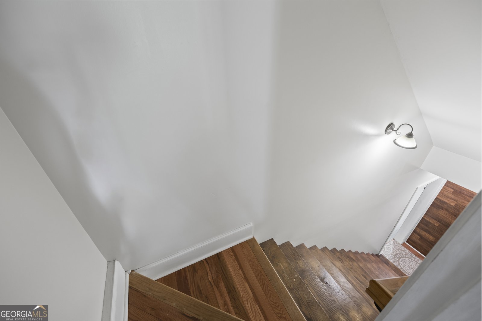 212 Fernbank Drive Cornelia - 33