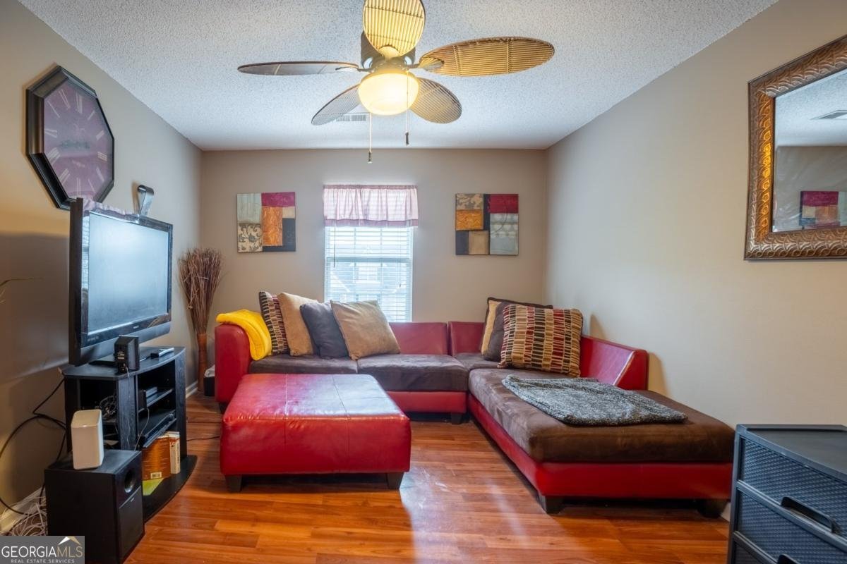 33 Gimbal Circle Port Wentworth - 24