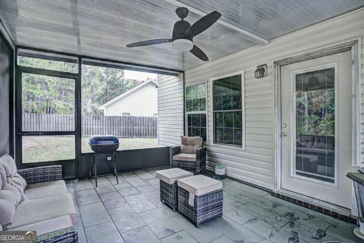 33 Gimbal Circle Port Wentworth - 27