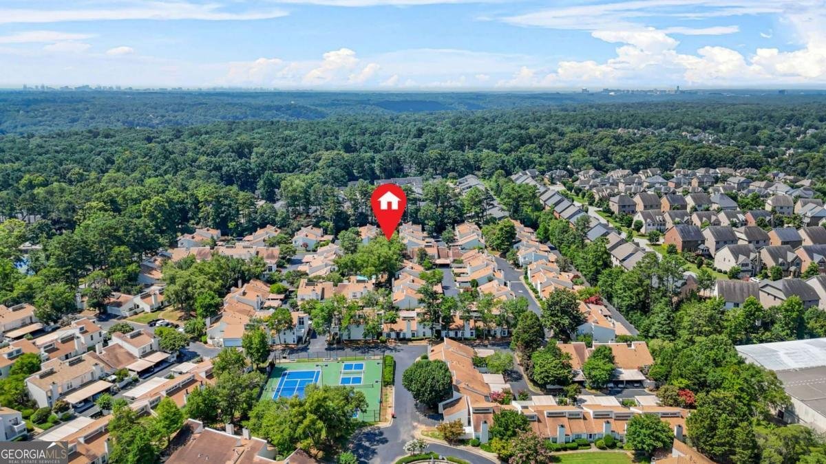 645 SERRAMONTE Drive Marietta - 33