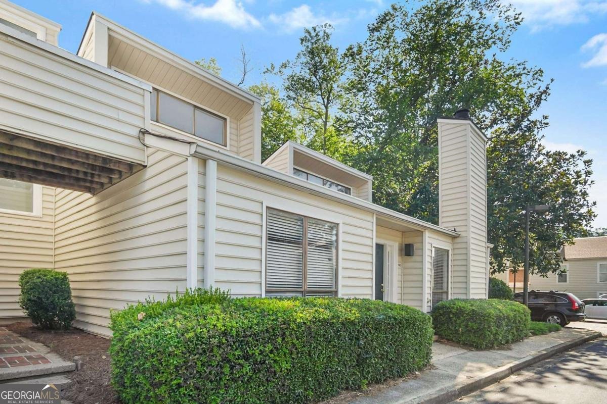 645 SERRAMONTE Drive Marietta - 4