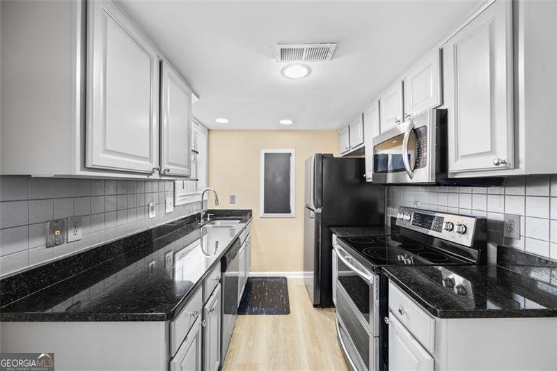 6900 ROSWELL Atlanta - 11