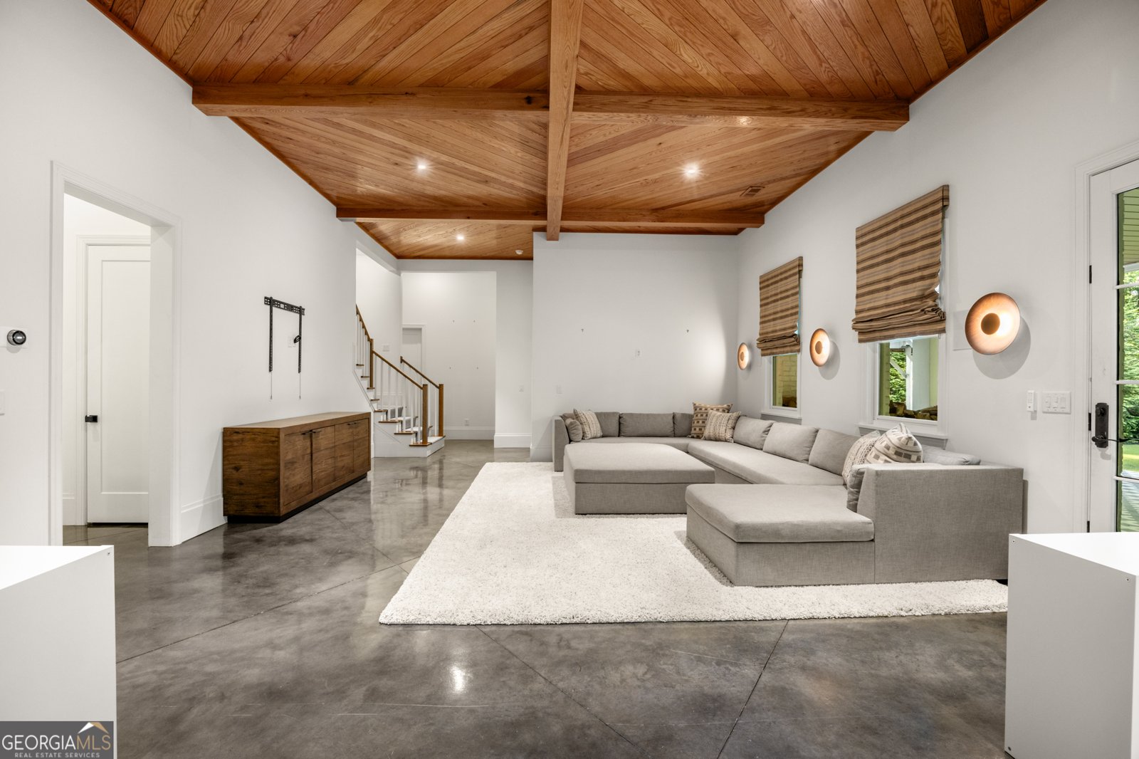803 Courtenay Drive Atlanta - 58