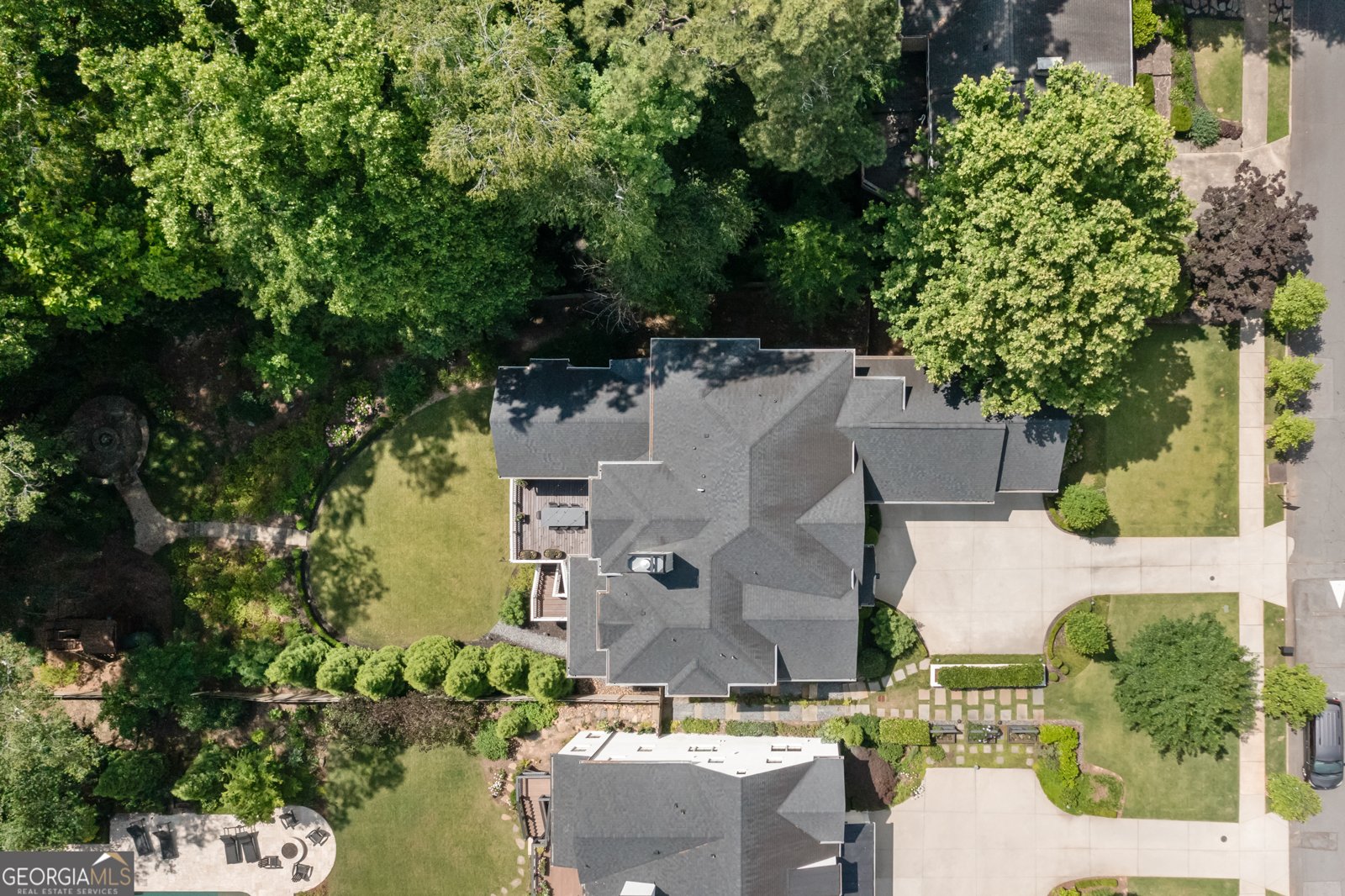 803 Courtenay Drive Atlanta - 77