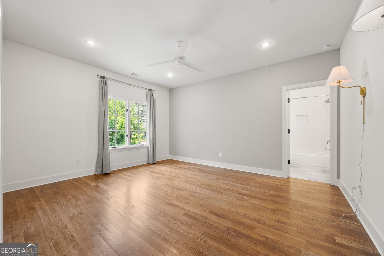 803 Courtenay Drive Atlanta - 9