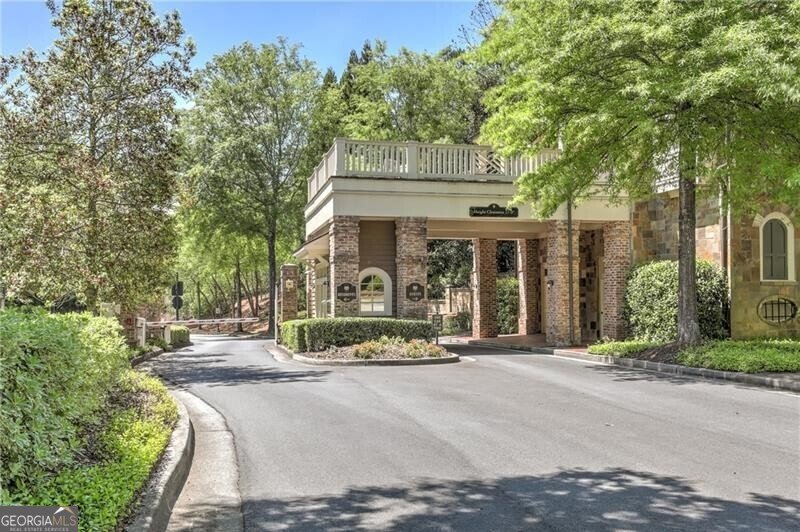 9020 Riverbend Manor Alpharetta - 37