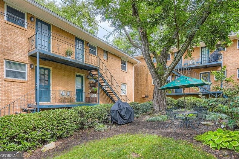 3510 ROSWELL Atlanta - 27