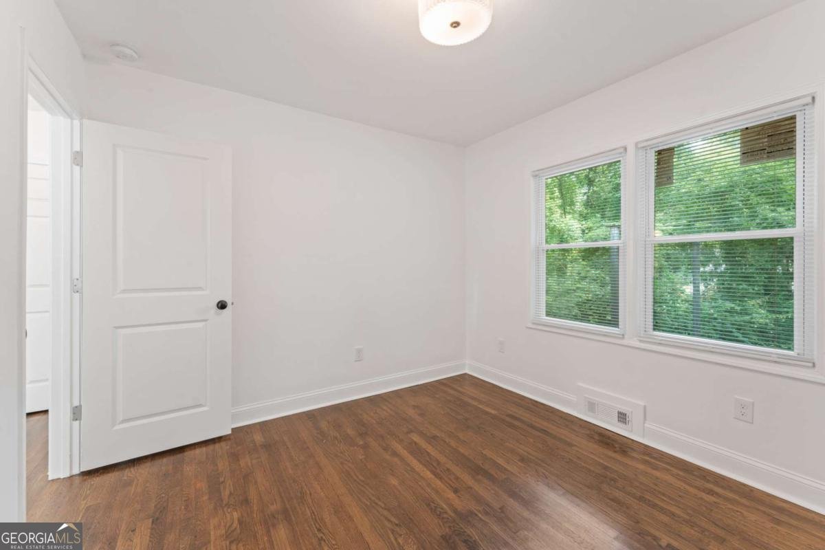 1215 Richland Road Atlanta - 21