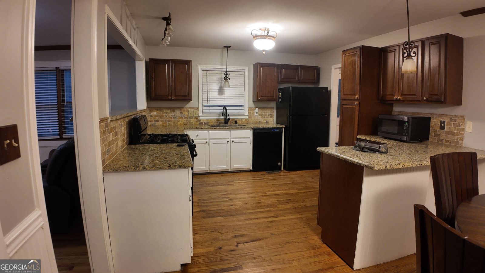 2080 TEMPLE JOHNSON Road Loganville - 34