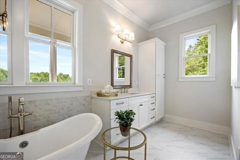 1013 Crossroads Trail Milton - 26