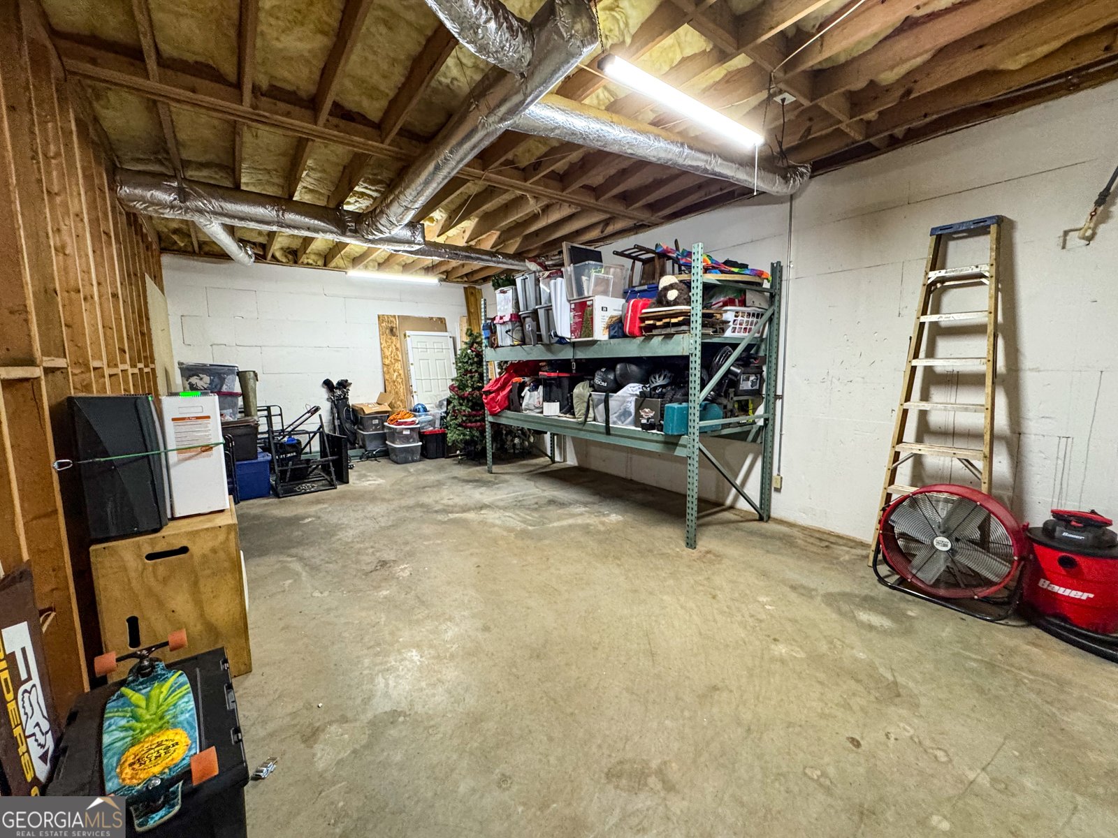 134 Roy Dean Road Buchanan - 27