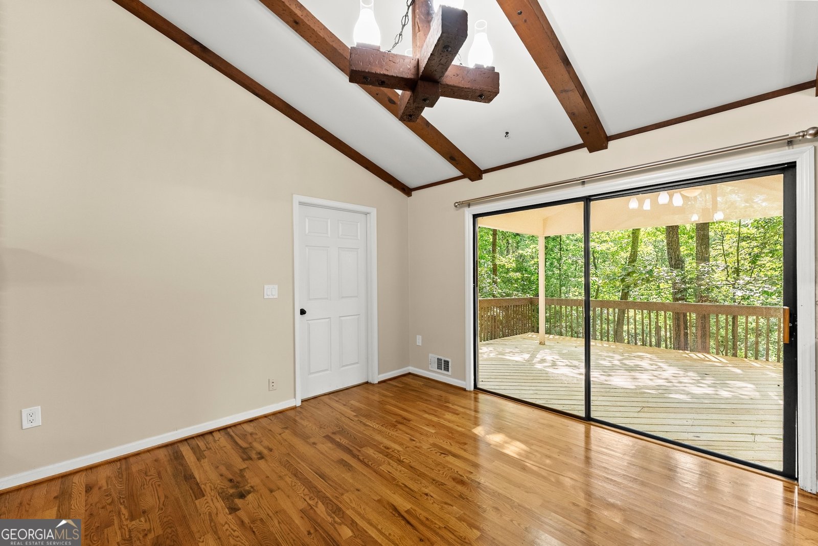 8915 Bridgeview Circle Gainesville - 11