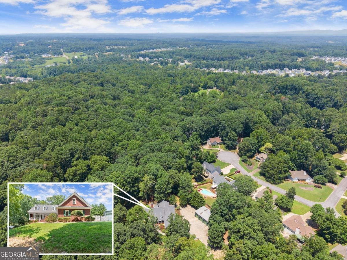 5755 Hopewell Road Cumming - 77
