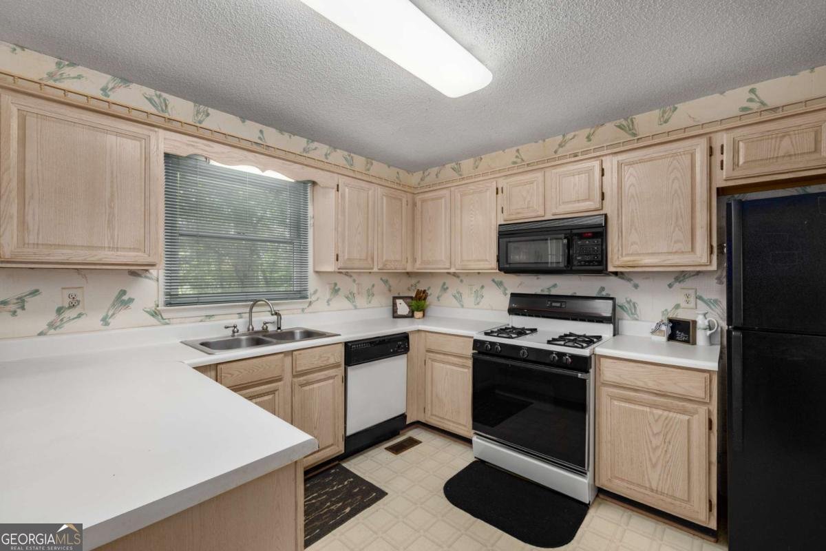 511 Lakeside Drive Hiram - 17