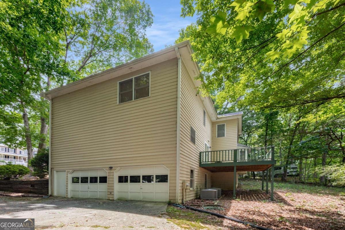 511 Lakeside Drive Hiram - 27