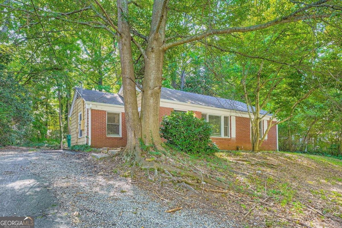 2275 Old Spring Road Smyrna - 1