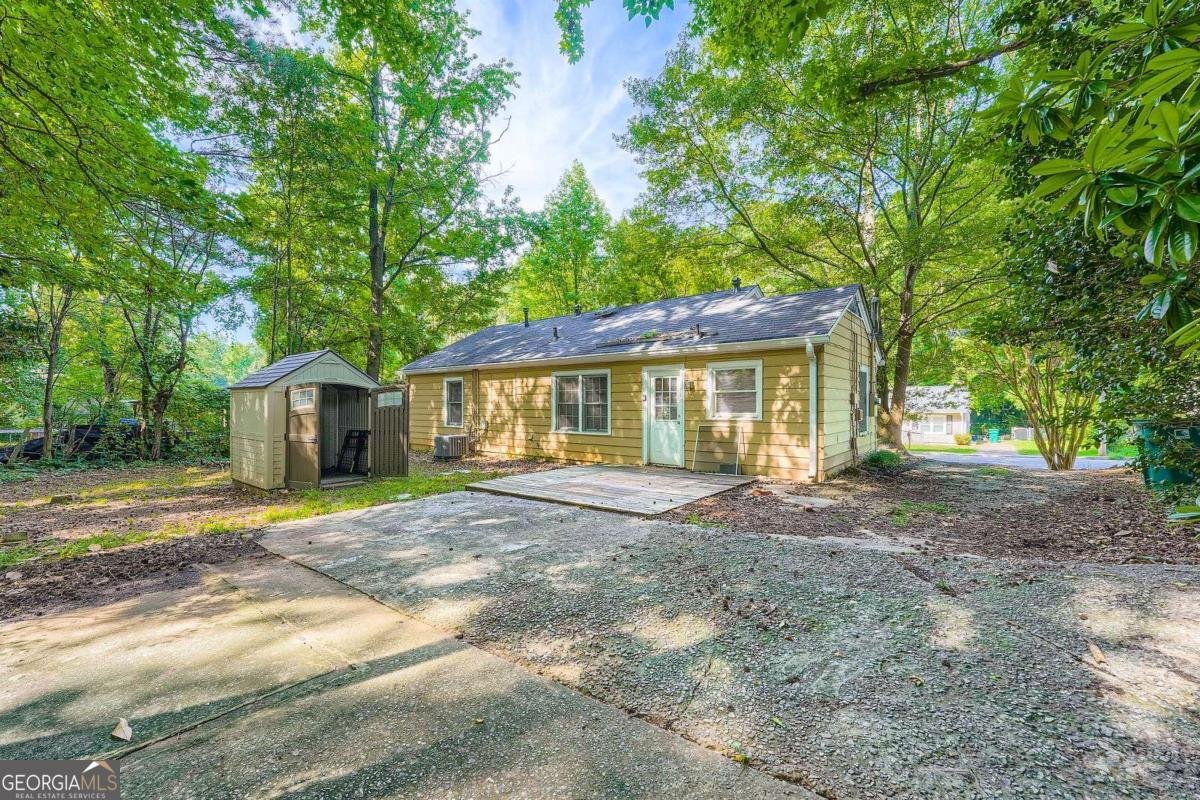 2275 Old Spring Road Smyrna - 28