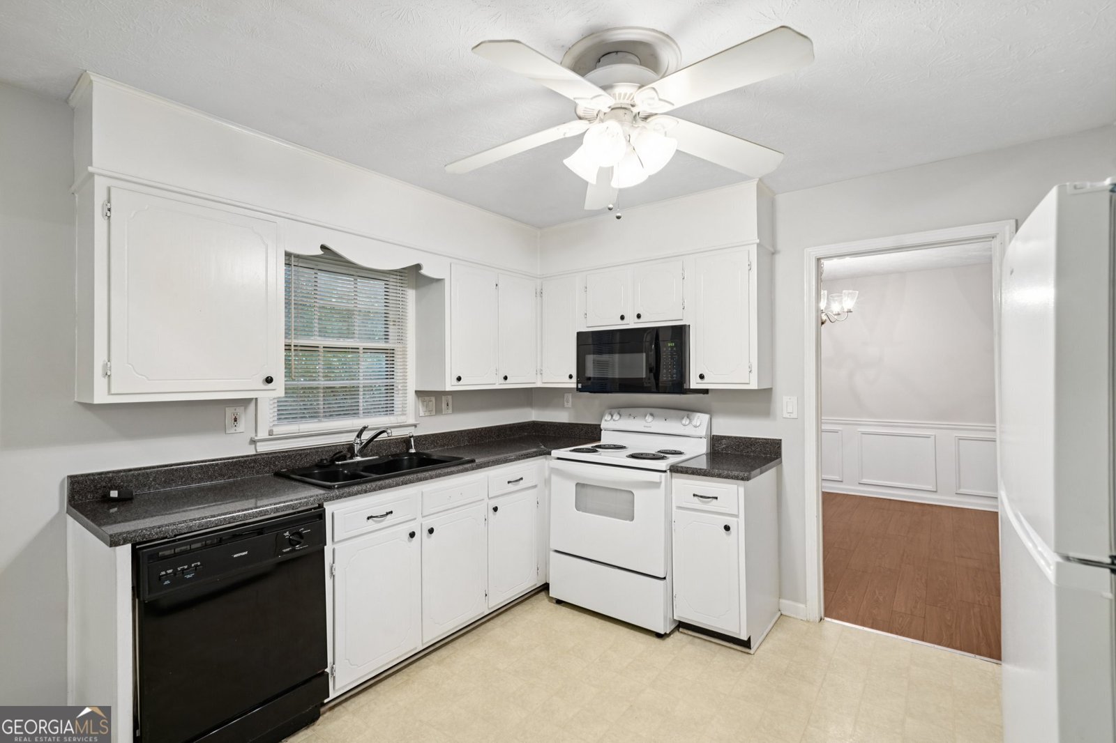 4238 Rue Saint Michel Stone Mountain - 11