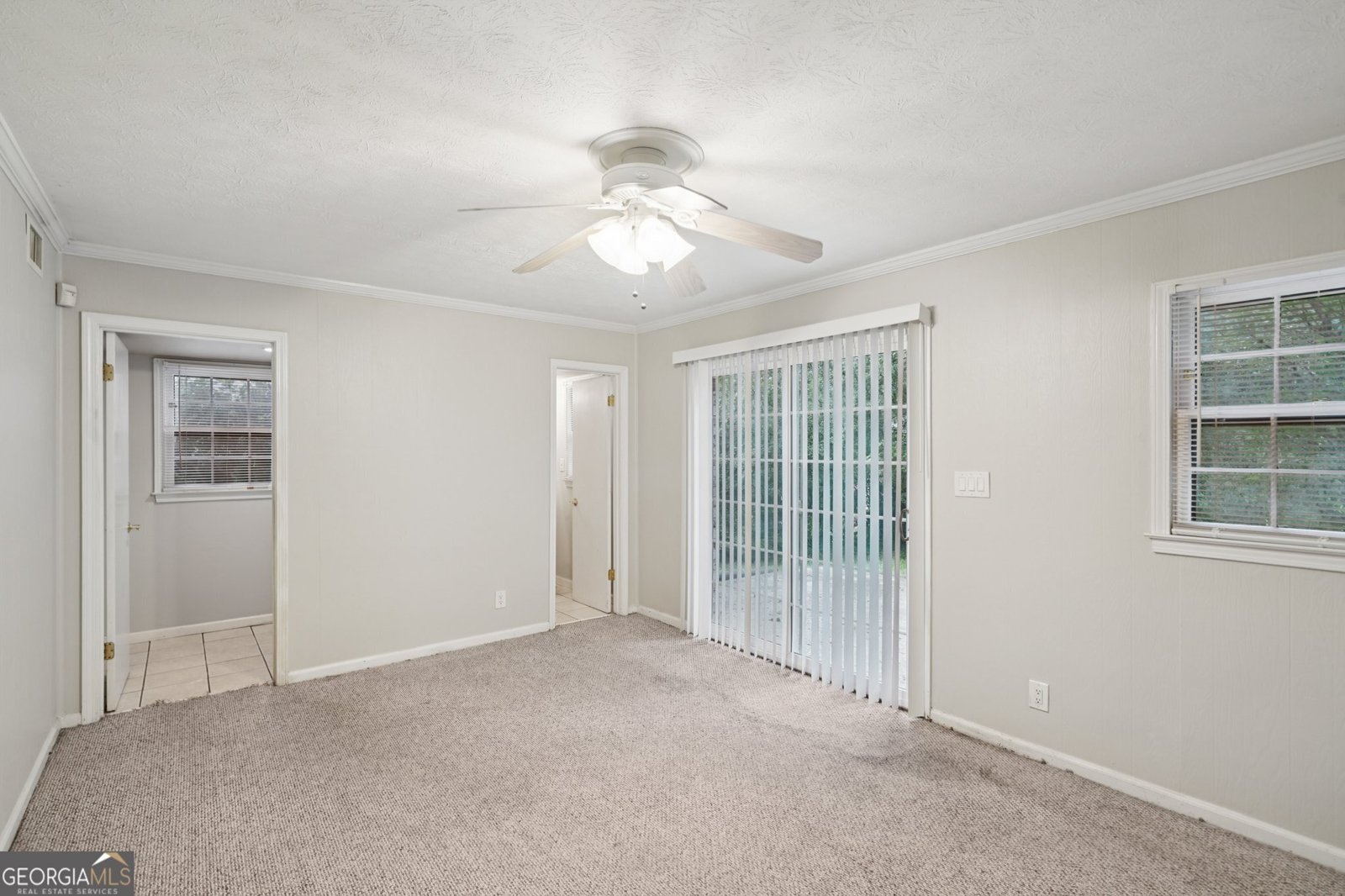 4238 Rue Saint Michel Stone Mountain - 14