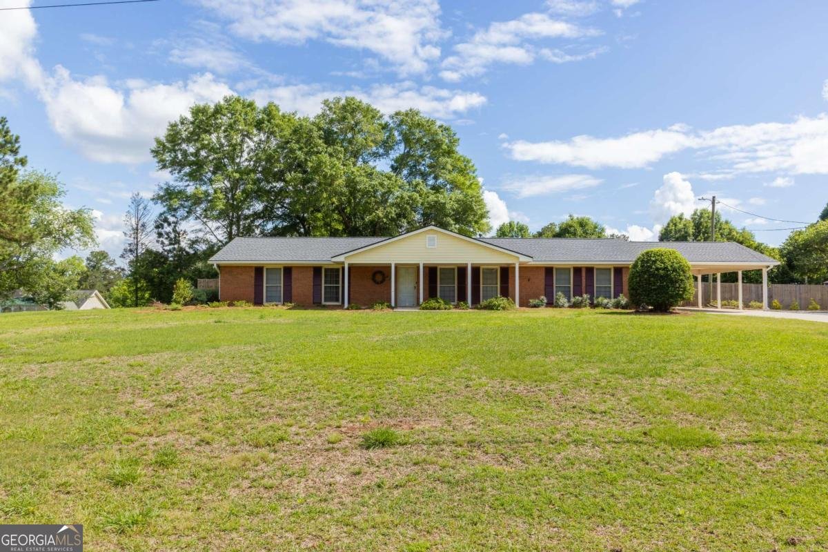 675 Mountain View Drive Thomaston - 1