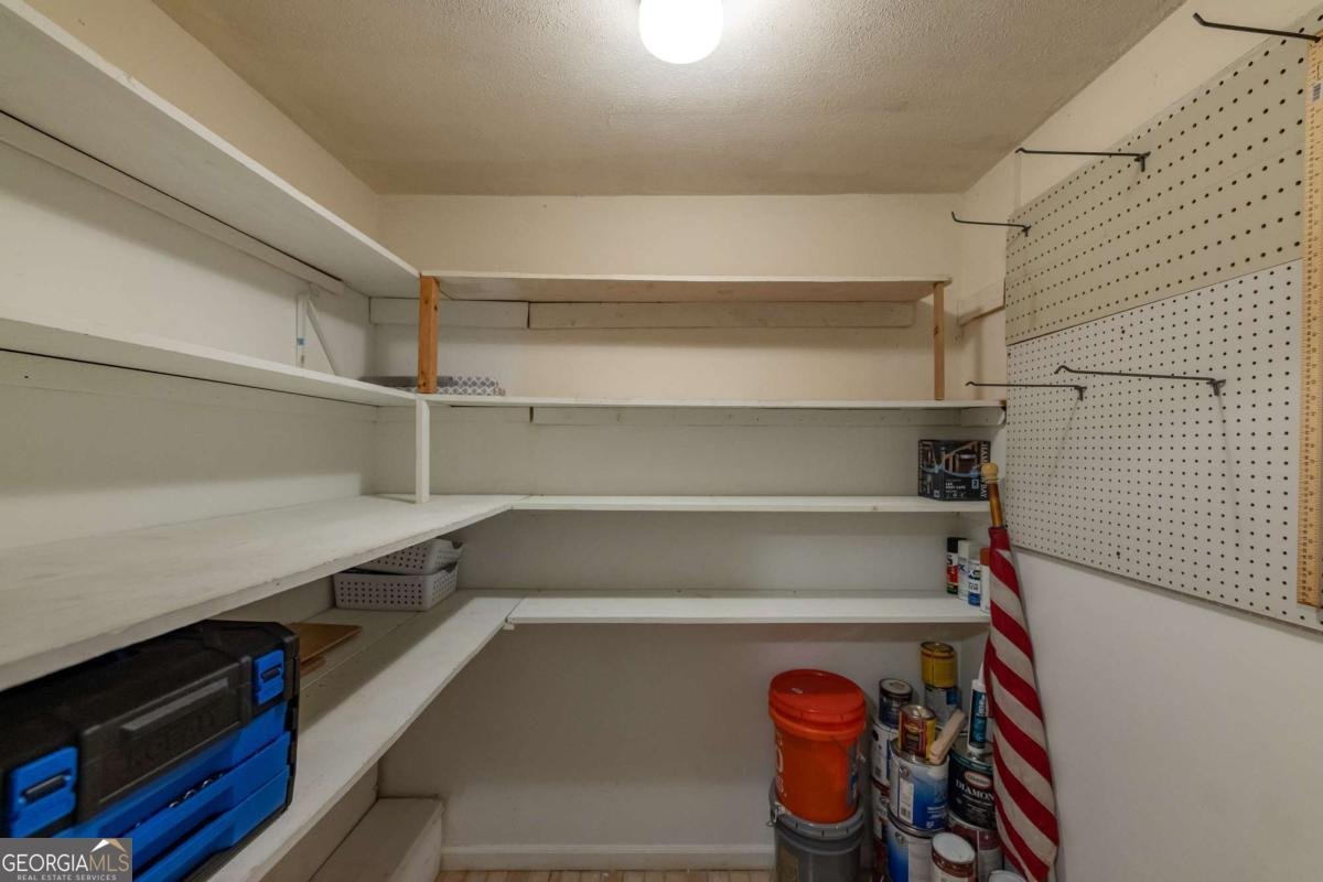 675 Mountain View Drive Thomaston - 36