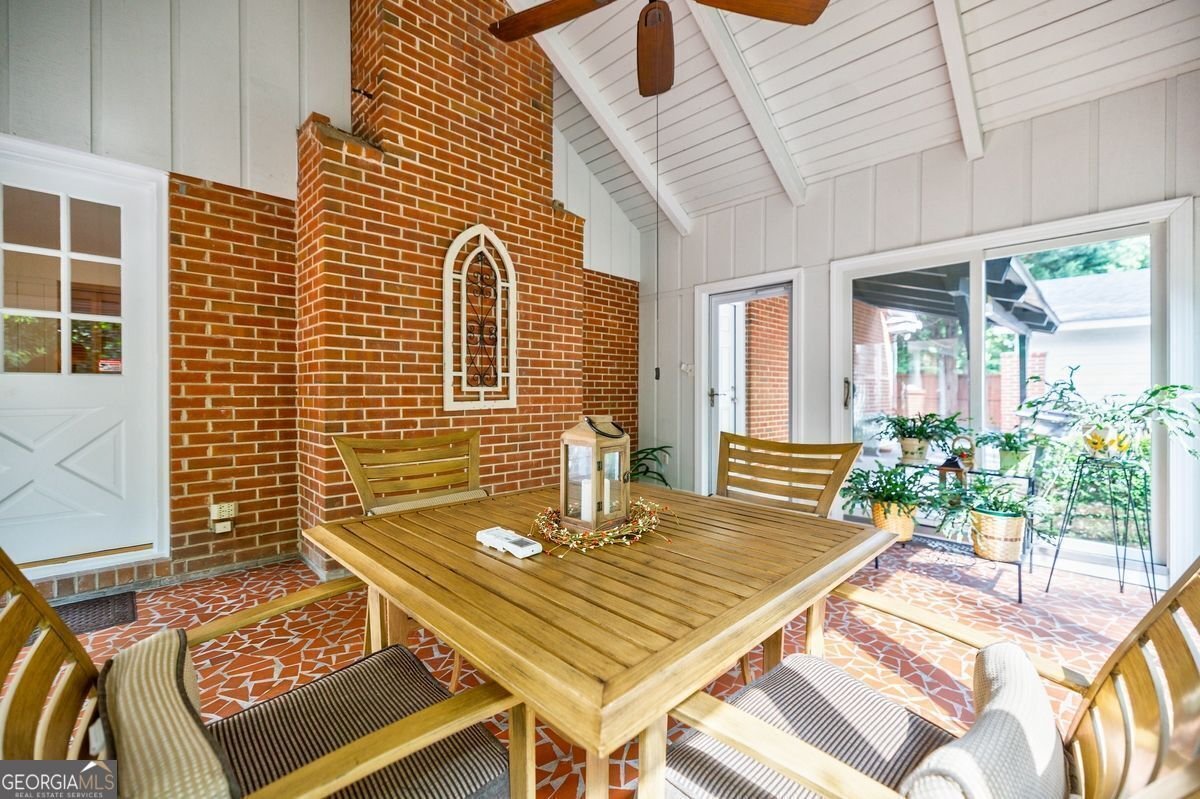 1130 Kingston Drive Atlanta - 30