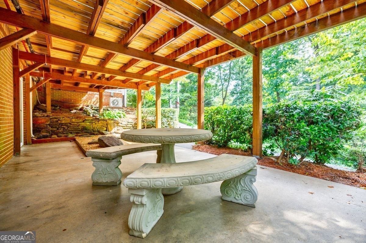 1130 Kingston Drive Atlanta - 35