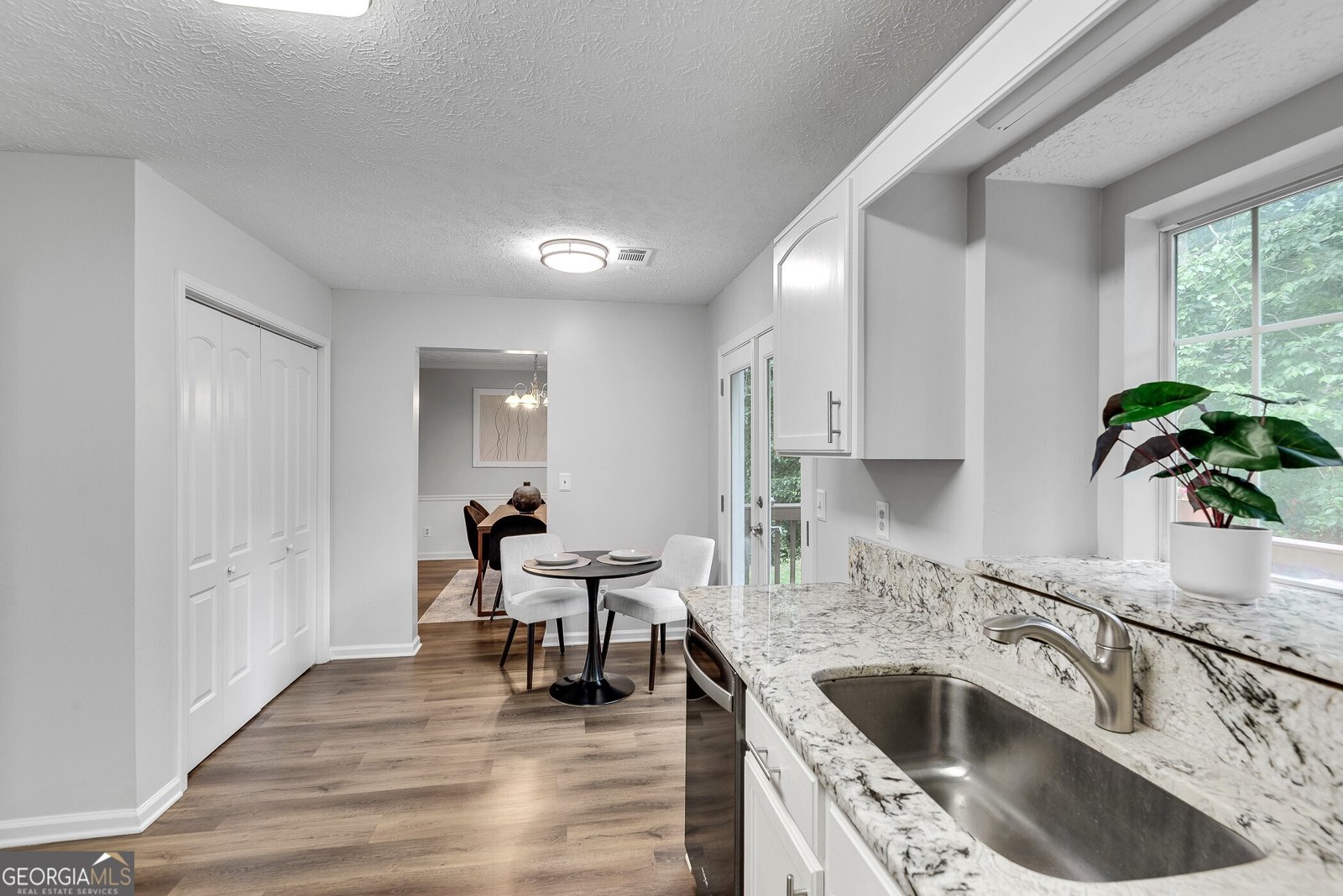245 Magnolia Tree Court Alpharetta - 12