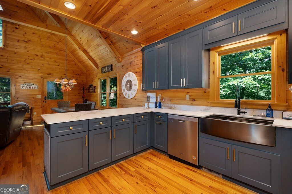 375 Dream Catcher Blue Ridge - 43