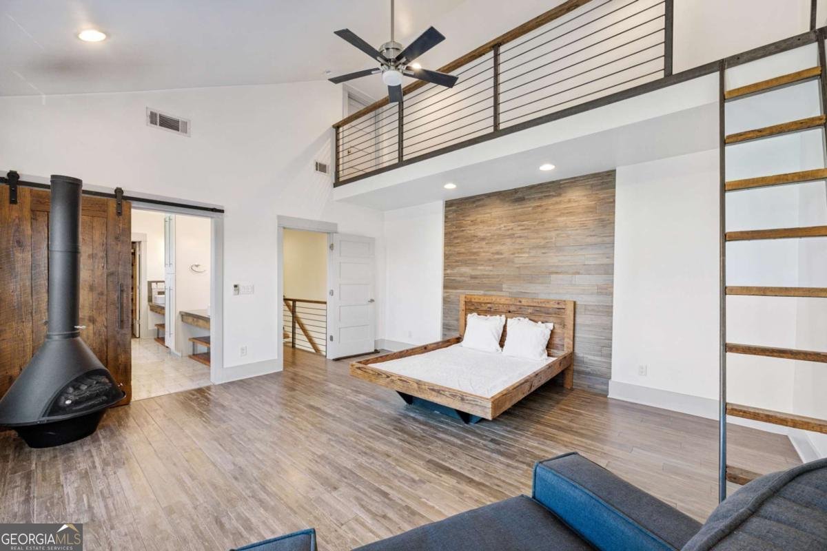 560 JOHN WESLEY DOBBS Avenue Atlanta - 38