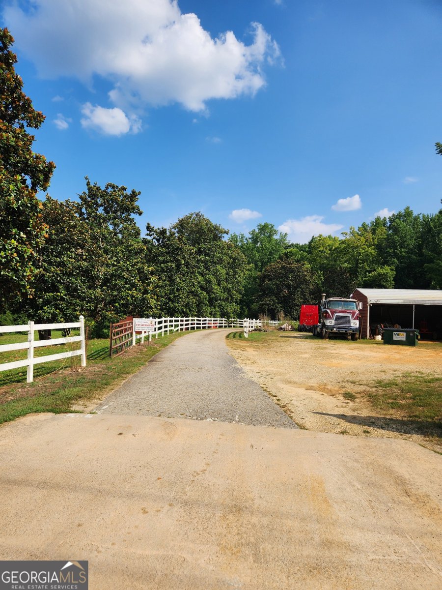 9413 Davis Street Braselton - 2