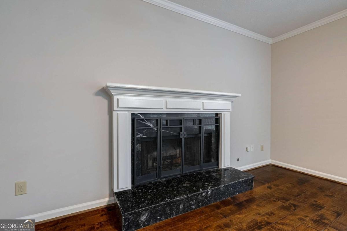 8895 Club River Drive Roswell - 12