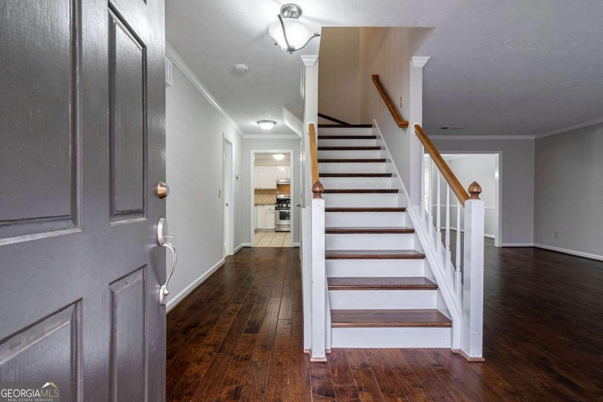8895 Club River Drive Roswell - 2