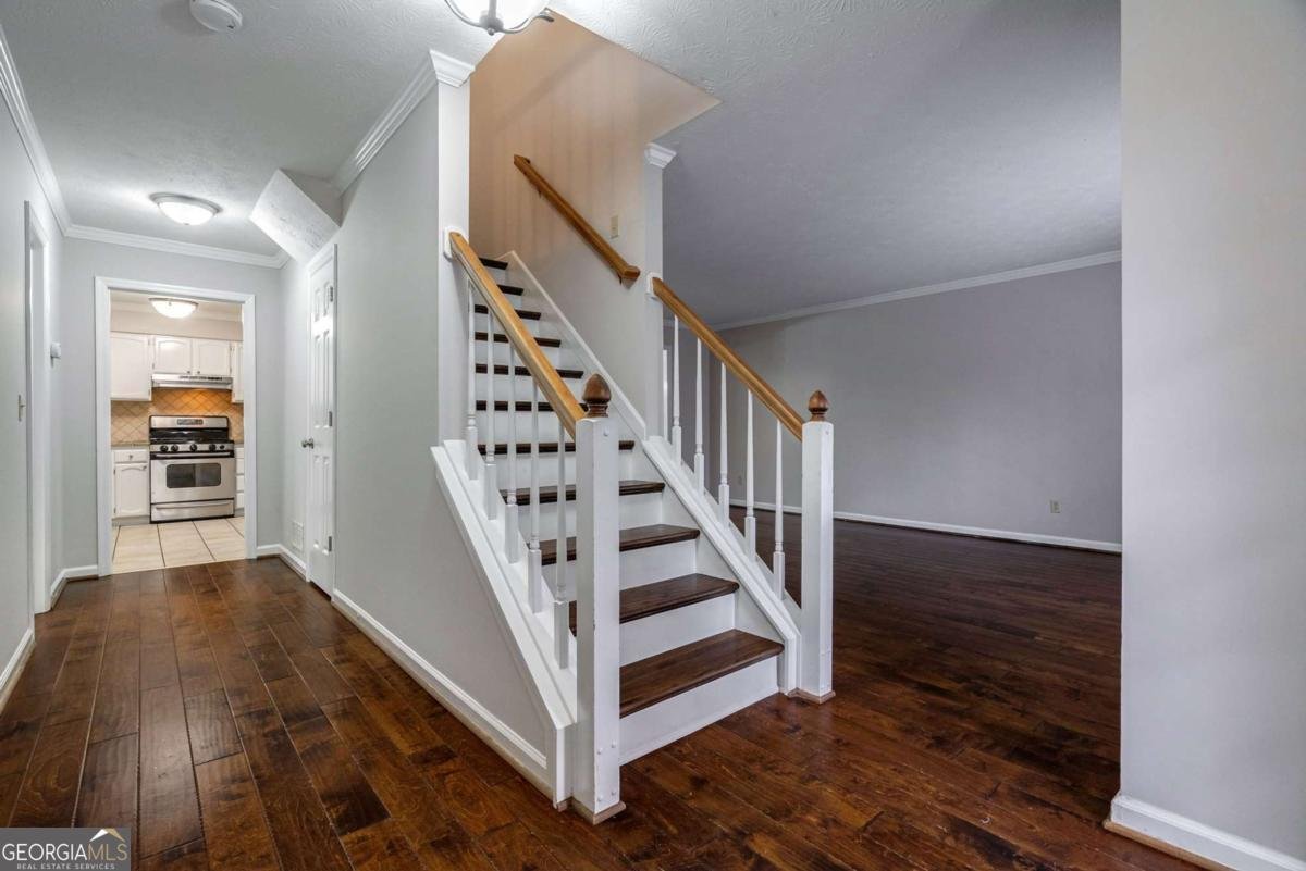 8895 Club River Drive Roswell - 21