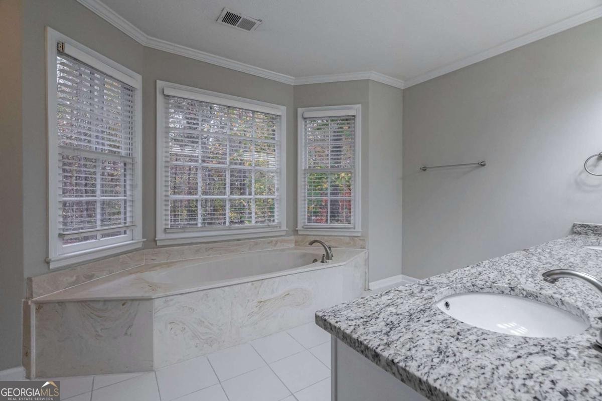 8895 Club River Drive Roswell - 27