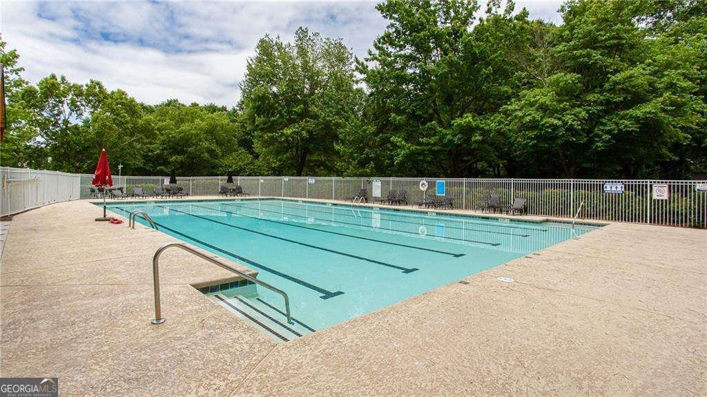 8895 Club River Drive Roswell - 54