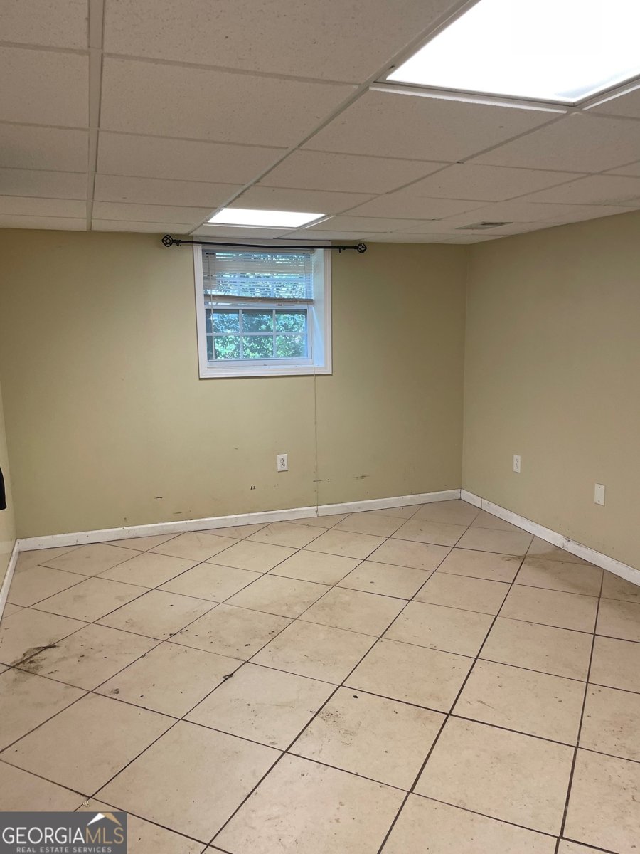 654 SELDEN Court Jonesboro - 35